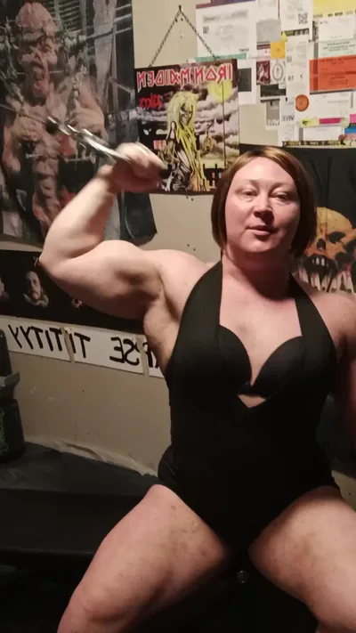Anna K Powerlifter dominates you with her curvy body and kinky moves inexclusive Onlyfans video