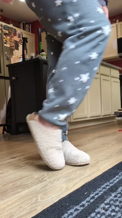 Mplfeet Vip 05 - Onlyfans' Onlyfans' Video Slippers for sale - HD video with femdom domination