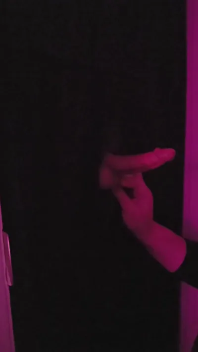 Reneevegasgloryhole's exclusive homemade video - Aka Reneexxx773 - onlyfans model with natural tits in HD