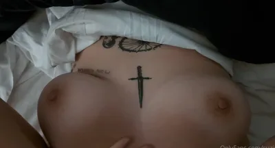 Suzie Luv's steamy homemade video: Aka Suzie Luv's onlyfans video!