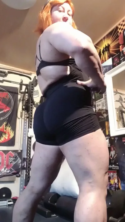 Anna K Powerlifter dominates with her amazing skills in HD onlyfans video posing in a vertical position