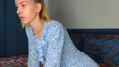 Petite Lisi4ka Basik goes wild on webcam with Bongacams - Show 2026 02 15 10 06 40