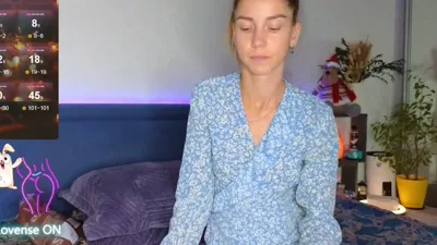 Lisi4ka Basik's Bongacams webcam show 2025 10 21 21 05 13 - Petite teen gets off with Lisi4ka