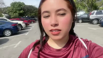 Paola Franco goes wild in Part 1 of her outdoor walk with manyvids