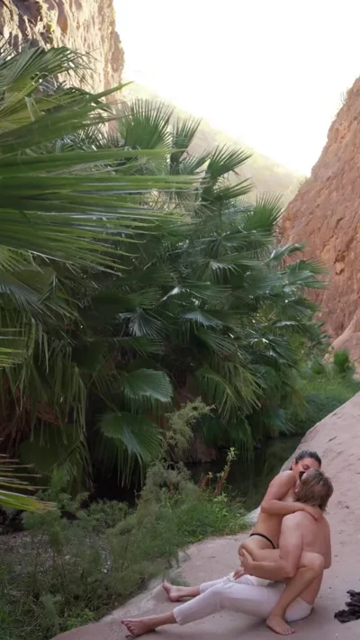 Hayley and Kian's exclusive homemade video - Onlyfans can't resist the temptation of watching!
