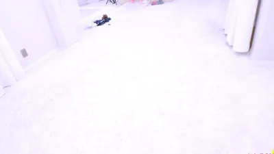 Mira Monroe & Lanewgirl get wild with each other's feet and tight asses