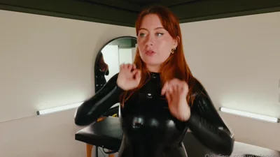 Marieoncamera dominates with her feet in exclusive solo video onlyfans can see