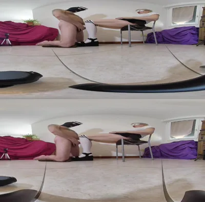 Get teased and worshipped by a kinky Mature_cunt in Virtual Reality cosplay
