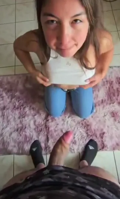 Watch Paz Jaurora's exclusive homemade video: Le Chupe, El Pene De La Forma, Le Mostre, El Culo