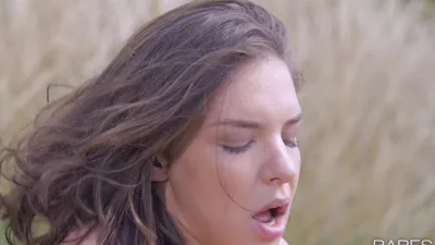 Henessy's Big Dick Gets Pounded in Her Trimmed Pussy on Beach BumsiteRip