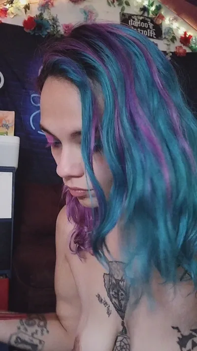 Watch Savage Siren's tattooed body take off in Topless Make-Up in Mins Topless Video