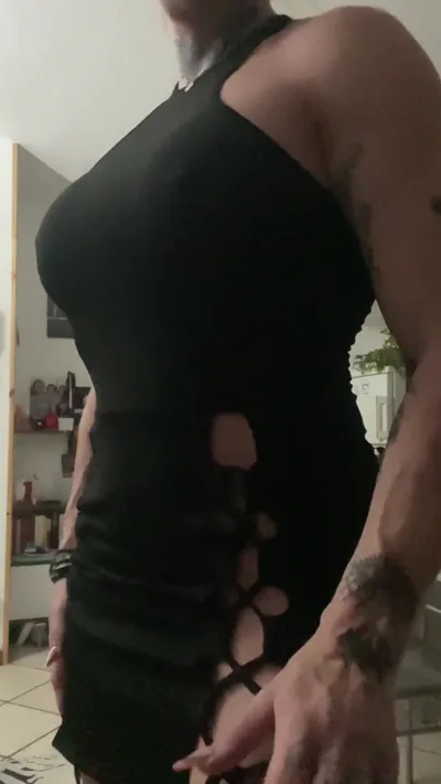 Watch Miriam Red Queen's exclusive homemade video: Aka Miriamredqueen's Onlyfans exclusive video: Miriam Red Queen's Real