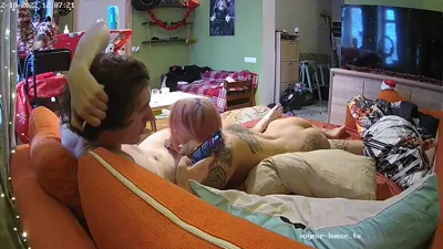 Voyeur house fun: Faye Bruce & Faye Bruce get it on in the living room