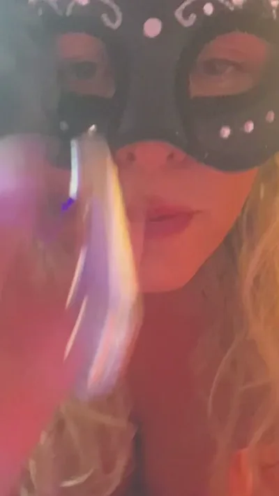 Mask Girls Fenix 2024 gets wild with a vibrator in her mouth and pussy