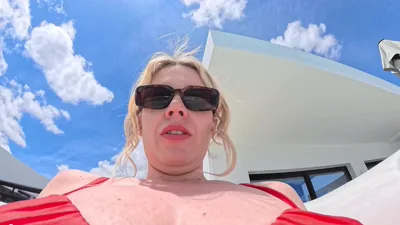 Anna Scot's Giantess POV Cuckold Humiliation: A Tiny Cheating Girl Gets Pounded in Love Island