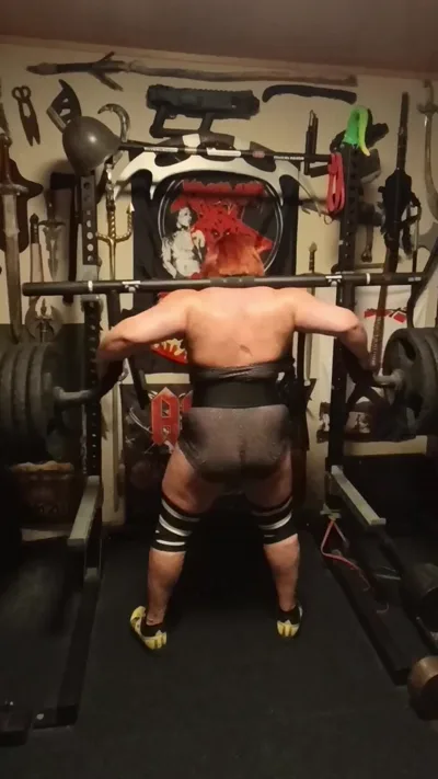 Anna K Powerlifter dominates with her amazing squat skills in exclusive Onlyfans video