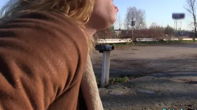 Chrissy Fox gets paid for her blowjob skills in public by a lucky dude