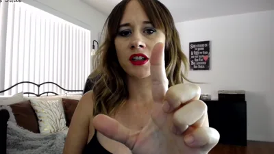 Goddess Miss Jade gets humiliated & begs for cum in JOI video