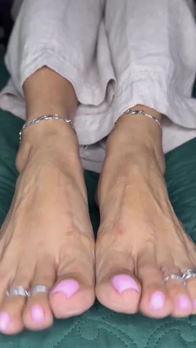 Get dominated by my sexy mistress, my onlyfans, and my real kinky feet in latex
