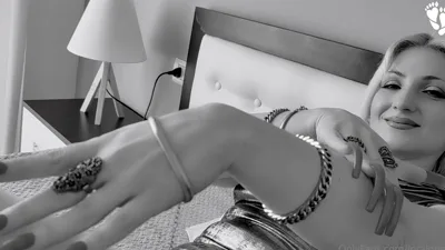 Lora Long nails Aka Loralongnails in exclusive black and white video onlyfans can watch