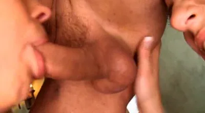 Denice K gets her bald pussy licked & facialized in a hot cum swap