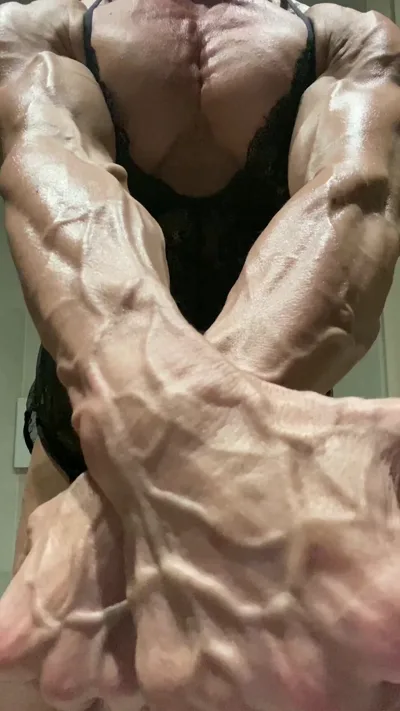 Exclusive footage of Aka Savova77's domination & fetish session with Onlyfans