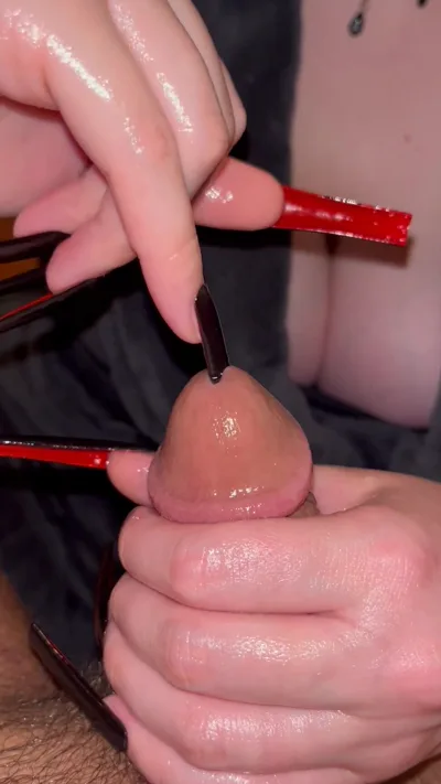 Lexie Nails dominates Aka Snow in a real kinky fetish video onlyfans can watch!