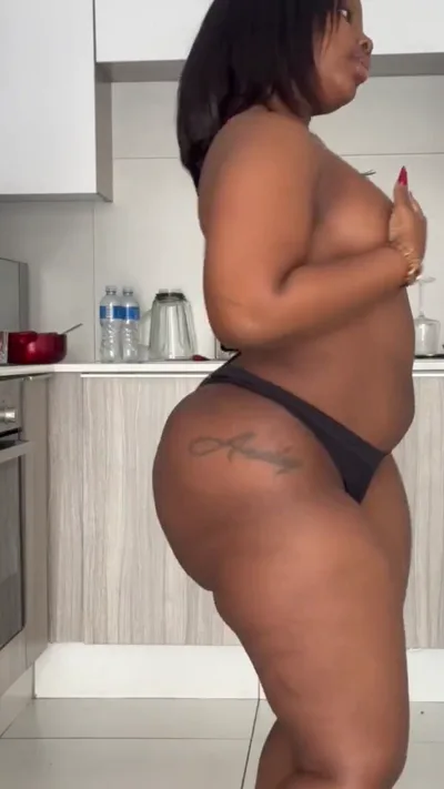 Mspeachy Aka Anelayvip gets hot and heavy in a homemade video onlyfans can't see!