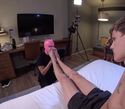 Robin Soles dominates and humiliates in exclusive solo session with Master Pheonix on Onlyfans