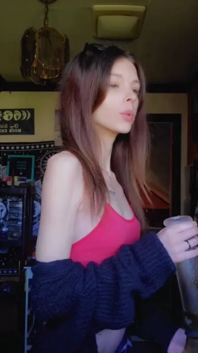 Watch Meg Marie's solo domination video in HD