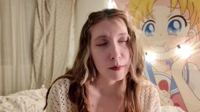 Sofia Young shares her bizarre feelings for her stepdad in 4K