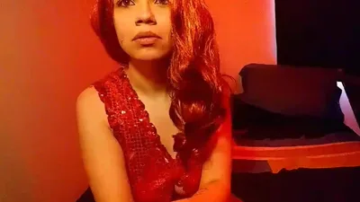 Redhead smoker Savage_Siren gives you a wild jerk off instruction JOI