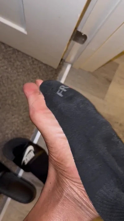 Mistresstoy198242 dominates onlyfans with her real fetish in kinky latex feet domination video