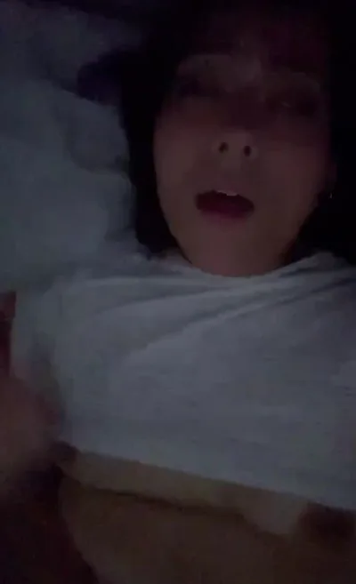 Watch Lizacaderaz dominate and taste her own feet in exclusive solo video - Onlyfans Exclusive!