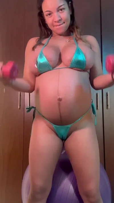 Freya Aka I Am Freyavip 12 11 2025 Onlyfans Video The Last Thing I Managed To Do The Day I Gave Birth