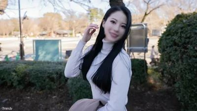 Jav Girls: Uncensored: A Nympho Gets Her Skin Smooth & Gets a Hot Creampie