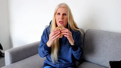 British MILF Clarissa cooks up a feast for her guests with her amazing cooking skills