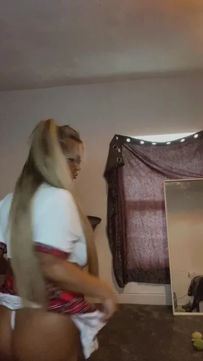 Kaylanne24's Onlyfans video: Aka BabyKayl00's kinky domination & solo play with latex & face play