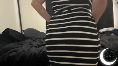 Luna Marble's favorite dress gets dominated in this 1820s onlyfans video