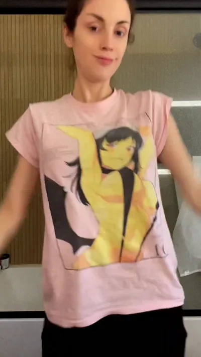 Watch Lux Neon's hot homemade video, onlyfans exclusive interview with Luxneon 12, with lots of big tits and big ass action!