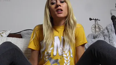 Watch Goddess Miss Jade's Broken Loser Jerk Off as she humiliates her with JOI