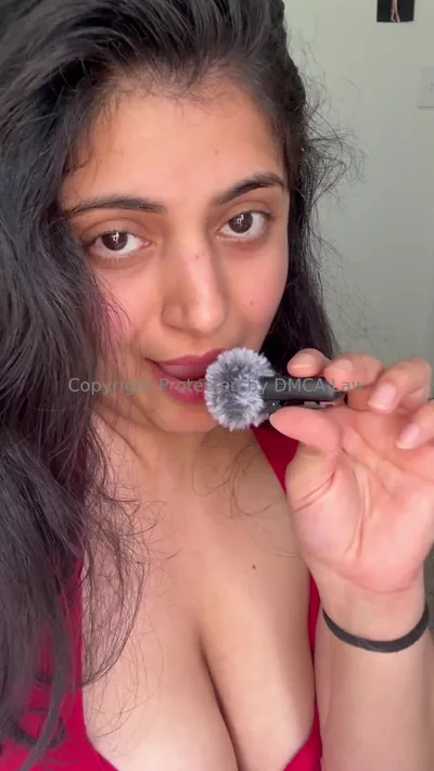 Rmiiix69 gets her sexy body flogged by her boss while he's droning away