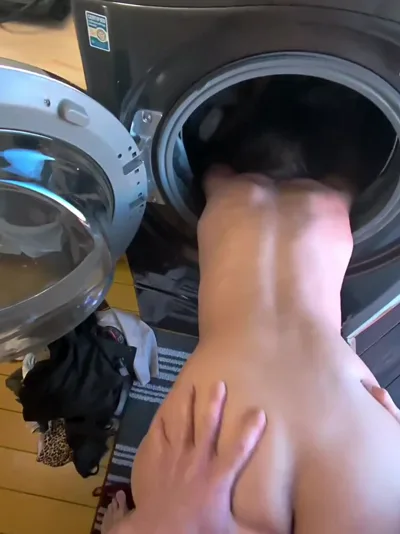 Hayley and Kian Aka Hayley's Onlyfans Full HD Laundry video - Bent Over & Real!