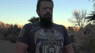 Jamie StoneXXX gets off on watching birds and giving herself a workout in the pre-workout world