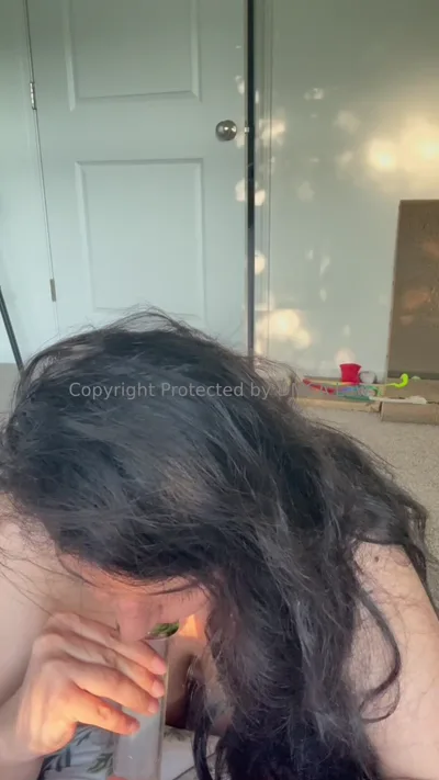 Rmiiix69's steamy real-time video - Onlyfans exclusive video of her natural tits shaking and her pussy getting pounded hard!
