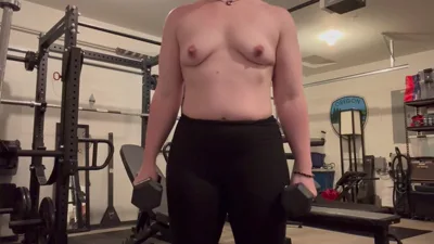 Tawney Topless: Muscular Topless Workout: Flex and Worship Muscle Worship with Tawney Manyvids