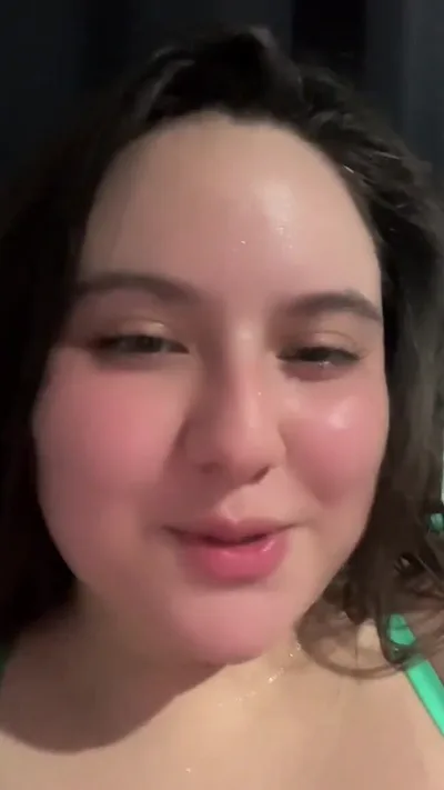 Tiana Osorio gets her natural beauty on display in Onlyfans exclusive video - Esperando A Que Vengas A Consentirme
