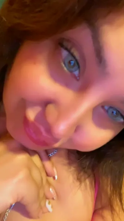 Aka Daysuperstar2's hot homemade video: Real girl gets trending in HD