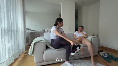 Scarlett and Chanel's hot foot fetish video with many vids
