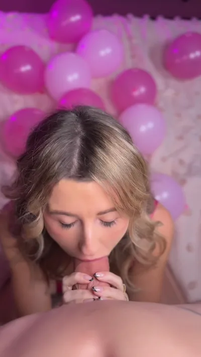 PoppynZach's Birthday Blowjob: Huge Facial & Deepthroat Action!